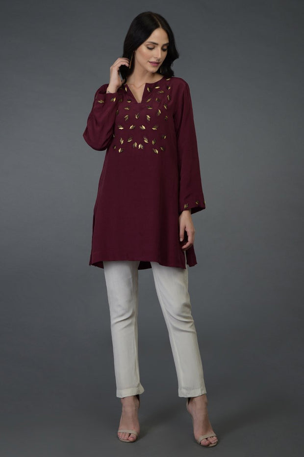 SCATTERED LEAVES TUNIC TOP