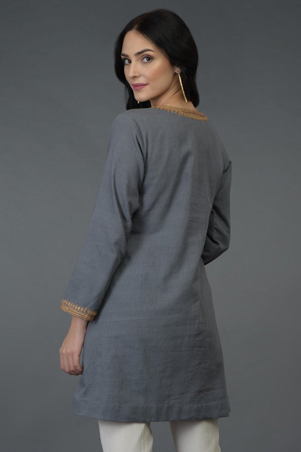 GREY SMOOTH TUNIC TOP