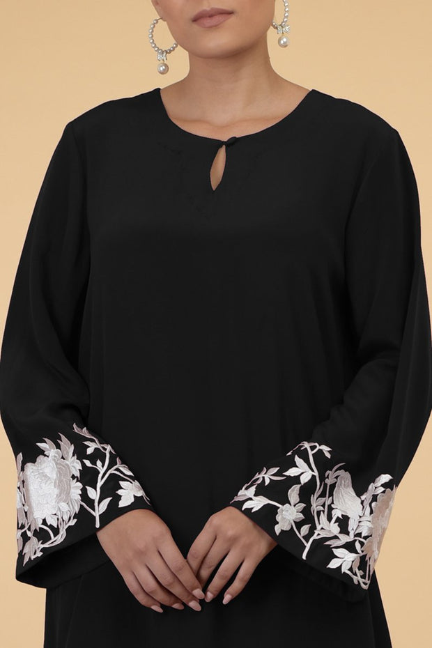 BLACK SKY KAFTAN