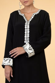 BLACK IVORY KAFTAN